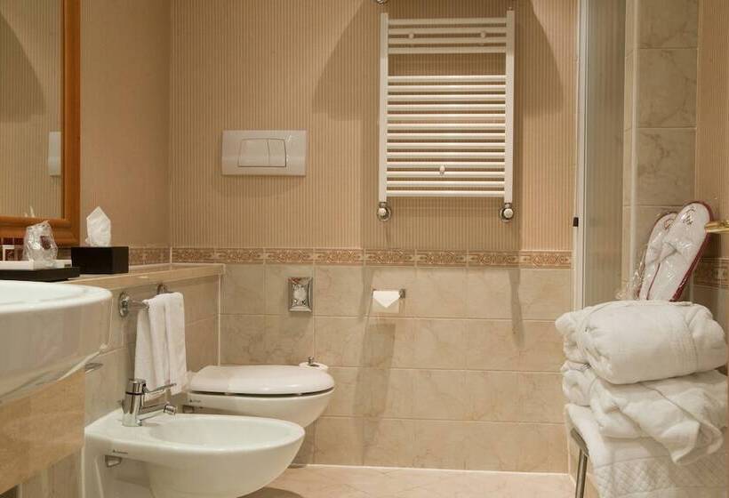 Deluxe Room, Shg Hotel De La Ville