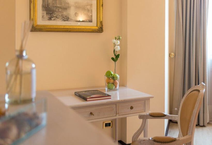 Classic Room, Shg Hotel De La Ville