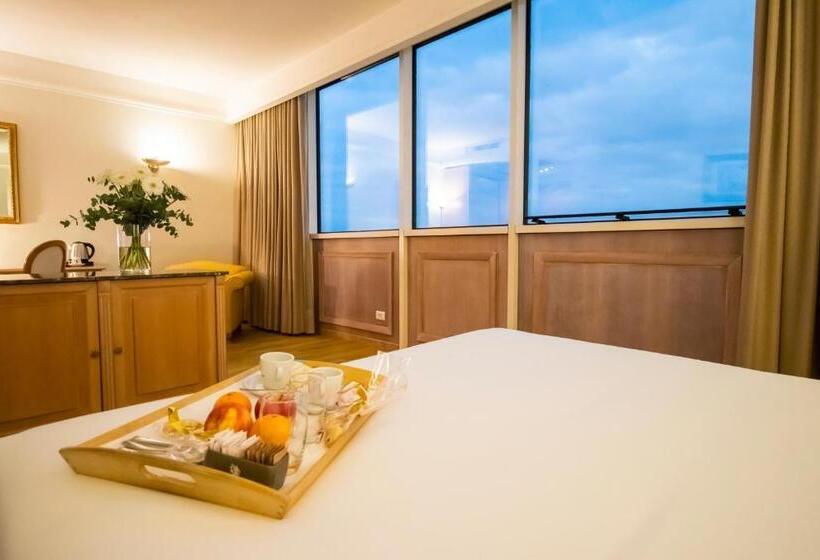 Quarto Deluxe, Shg Hotel De La Ville