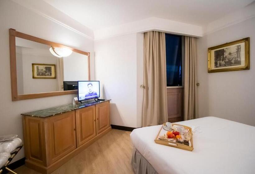 Suíte, Shg Hotel De La Ville
