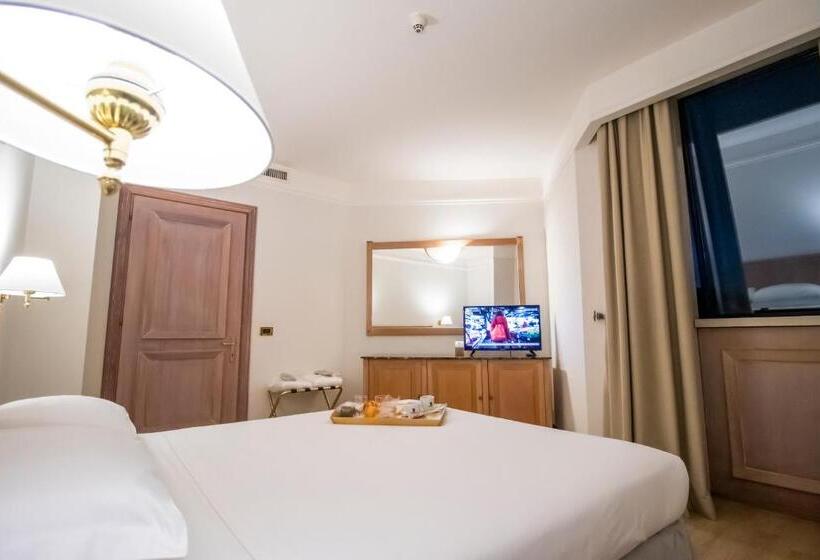 Suite, Shg Hotel De La Ville