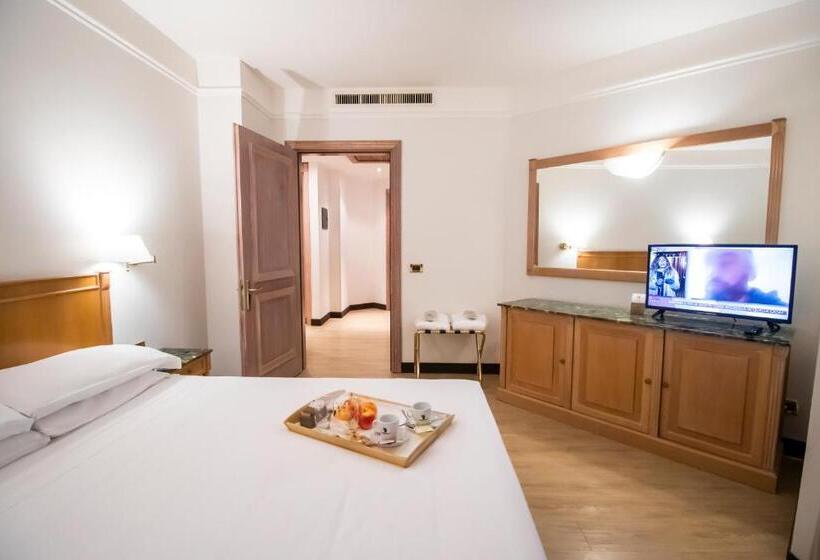 Suite, Shg Hotel De La Ville