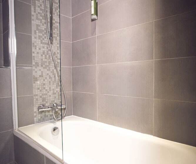 اتاق استاندارد سه نفره, Timhotel Paris Gare Montparnasse