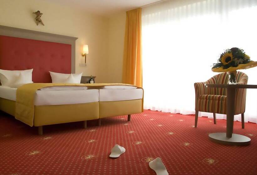 高级大房间, Wittelsbacher Höh