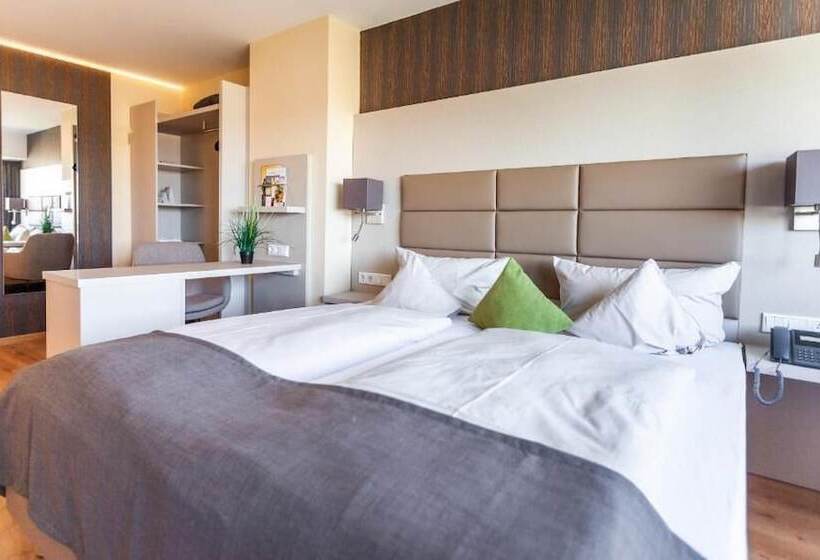 高级大房间, Wittelsbacher Höh