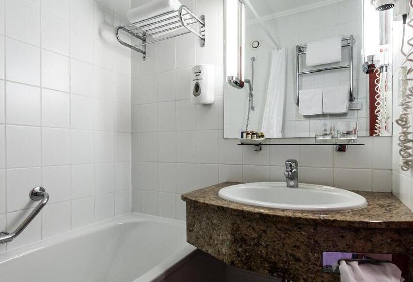 带观景的高级间, Danubius Hotel Helia