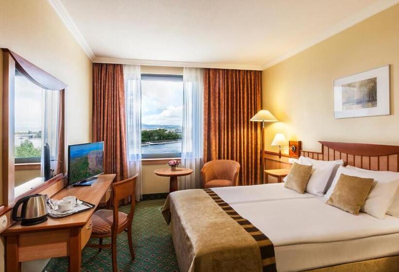 带观景的高级间, Danubius Hotel Helia