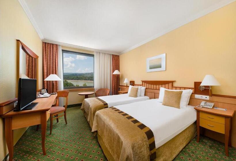 带观景的高级间, Danubius Hotel Helia