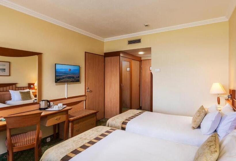 Номер Superior с Видом, Danubius Hotel Helia