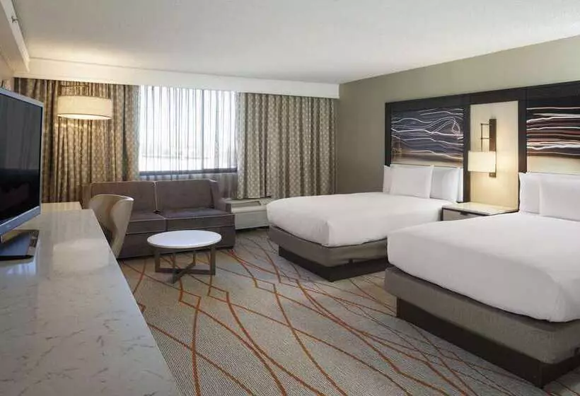 ２ダブルベッドのスタンダードルーム, Doubletree By Hilton Newark Penn Station