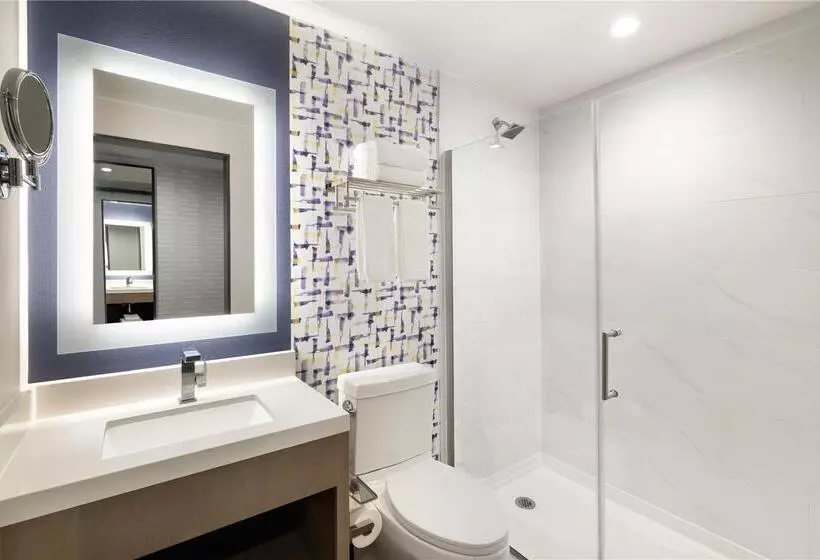 اتاق استاندارد با 2 تخت دوبل, Doubletree By Hilton Newark Penn Station