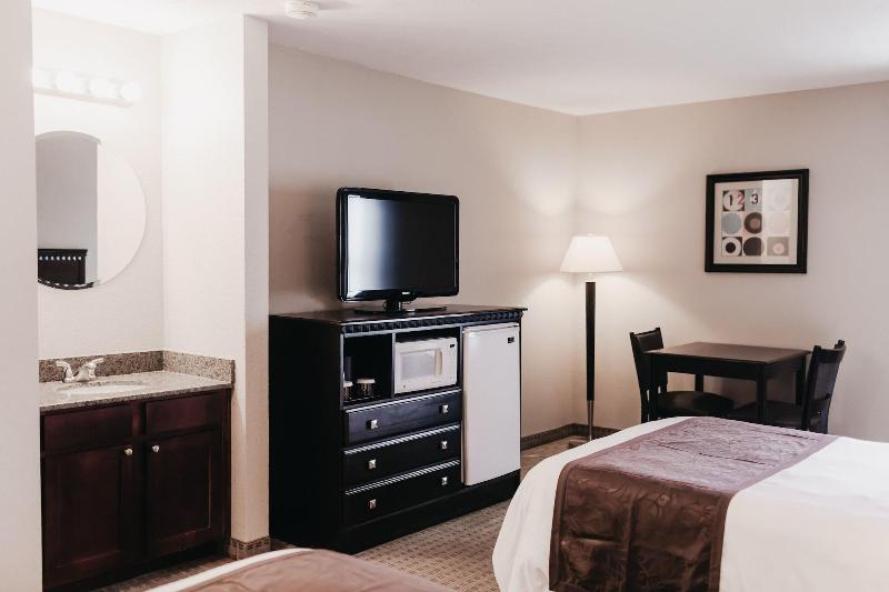 غرفة قياسية, Eastland Suites Hotel & Conference Center