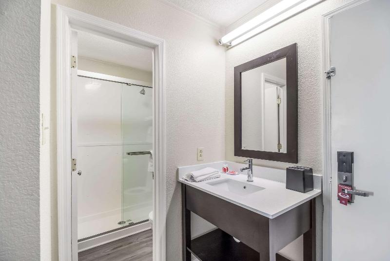 Номер Стандарт, Econo Lodge Cherry Point