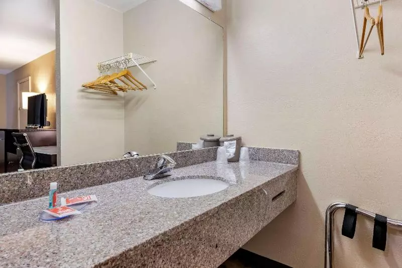 スタンダードルーム, Econo Lodge Sebring