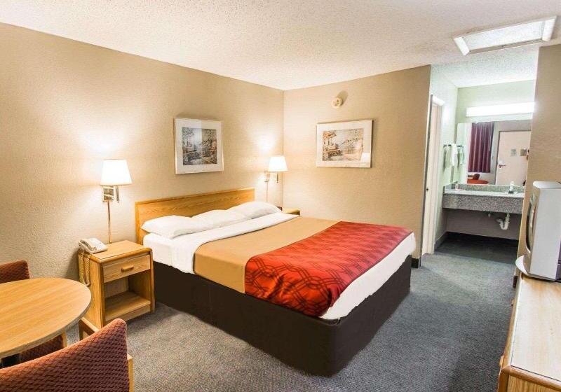 غرفة قياسية سرير كينج, Econo Lodge Sebring
