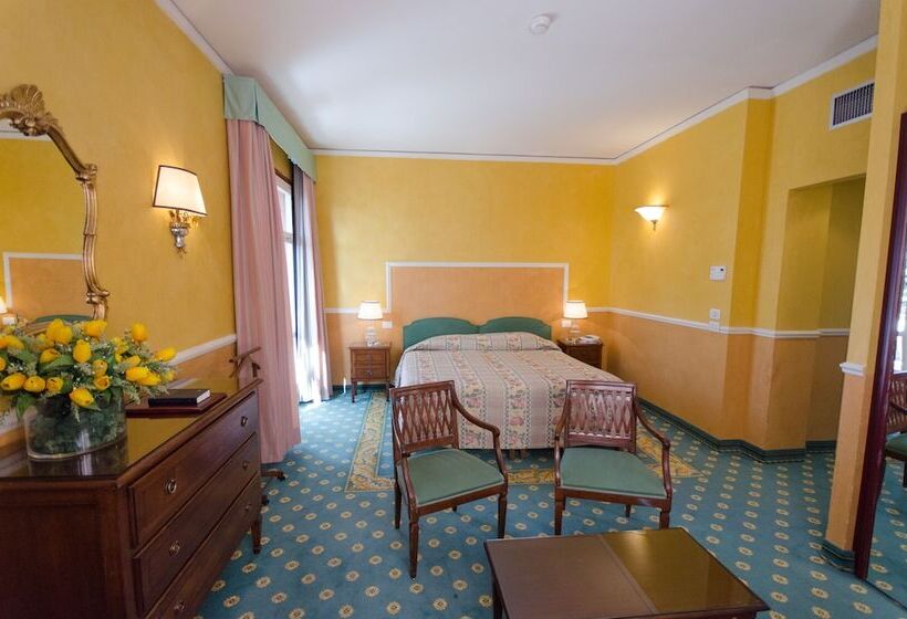 Люкс, Grand Hotel Tamerici & Principe