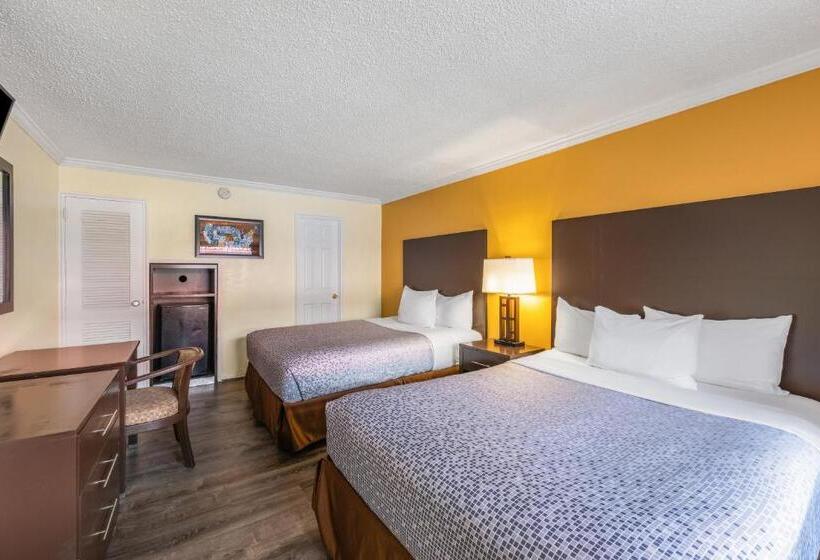 标准间, Econo Lodge Beach And Boardwalk