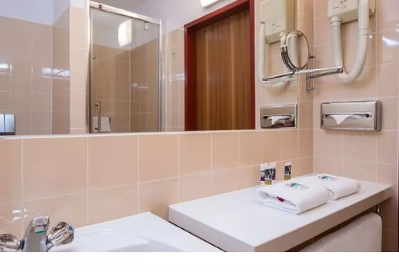 ダブルベッドスタンダードルーム, Mercure Jelenia Gora