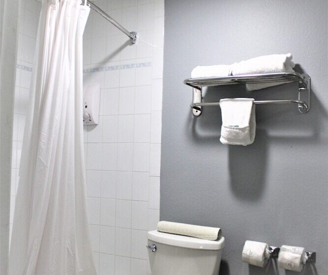 غرفة قياسية, Rancho San Diego Inn & Suites