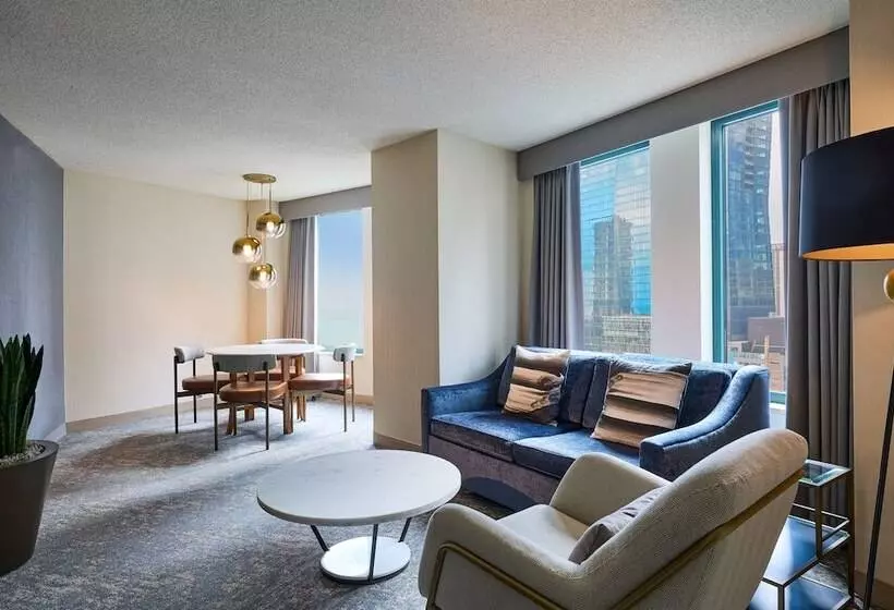 エクゼクティブスイート, Sheraton Grand Chicago Riverwalk