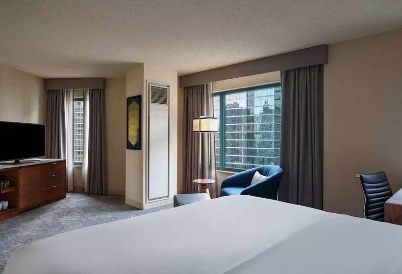 スイート, Sheraton Grand Chicago Riverwalk