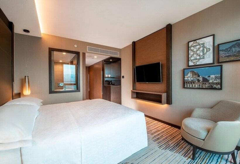 اتاق لوکس, Sheraton Grand Tbilisi Metechi Palace