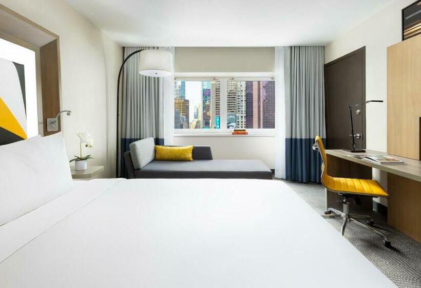 带观景和大床的豪华房间, M Social Hotel Times Square New York