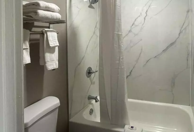 キングサイズベッドのスタンダードルーム, Motel 6 Greenwood, Ms