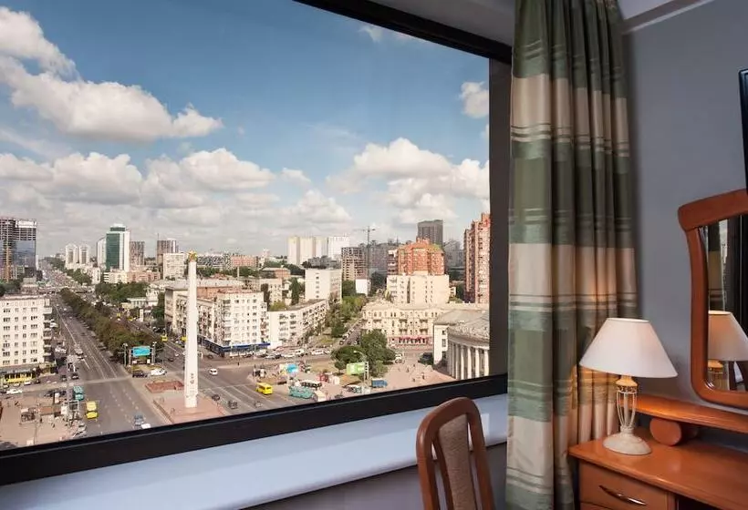 スイート, Premier Hotel Lybid