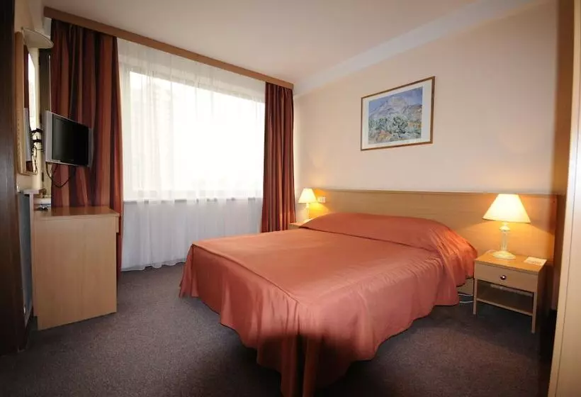 スイート, Premier Hotel Lybid