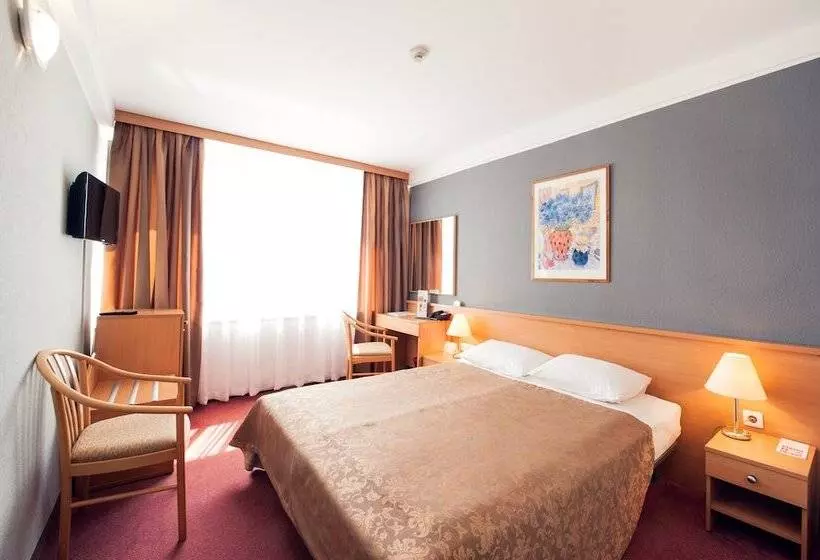 プレミアムルーム, Premier Hotel Lybid