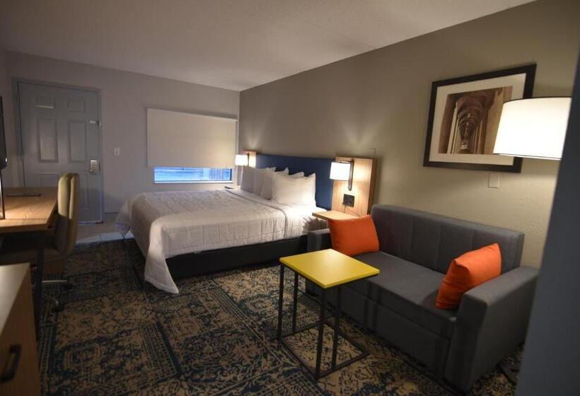 Люкс Deluxe Кровать Кинг, Baymont By Wyndham Pine Grove I 81