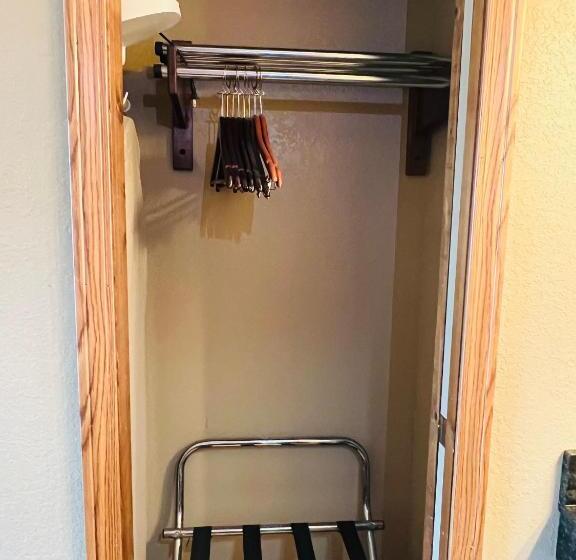 디럭스 룸, Cattle Country Lodge