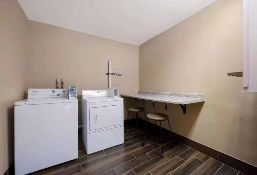 身障者適用スタンダードルーム, Comfort Inn Onalaska  La Crosse Area