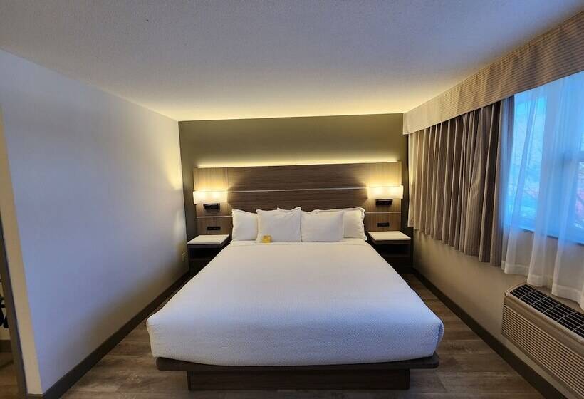 חדר סטנדרט מיטה זוגית, Days Inn By Wyndham Penticton Conference Centre