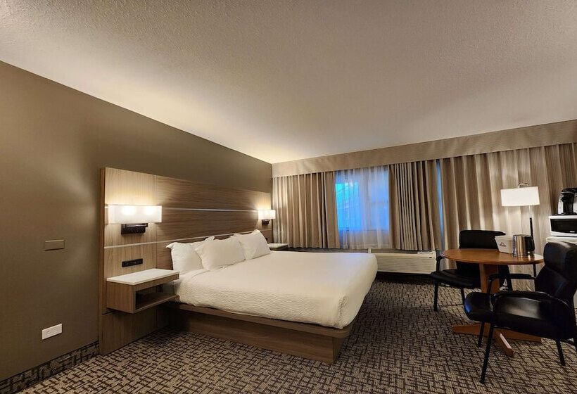 ダブルベッドスタンダードルーム, Days Inn By Wyndham Penticton Conference Centre