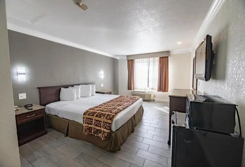 اتاق لوکس با تخت بزرگ, Hospitality Inn