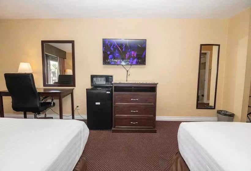 اتاق لوکس, Hospitality Inn
