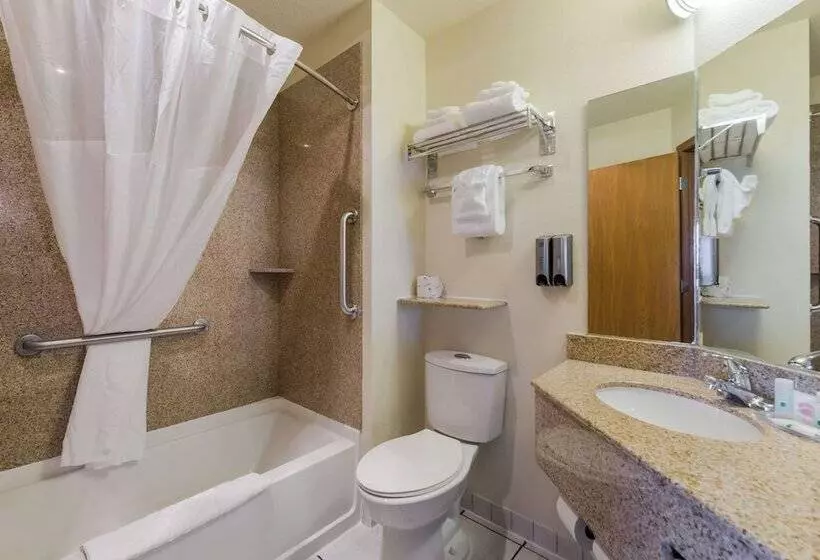 Sviitti, Quality Inn & Suites Red Wing
