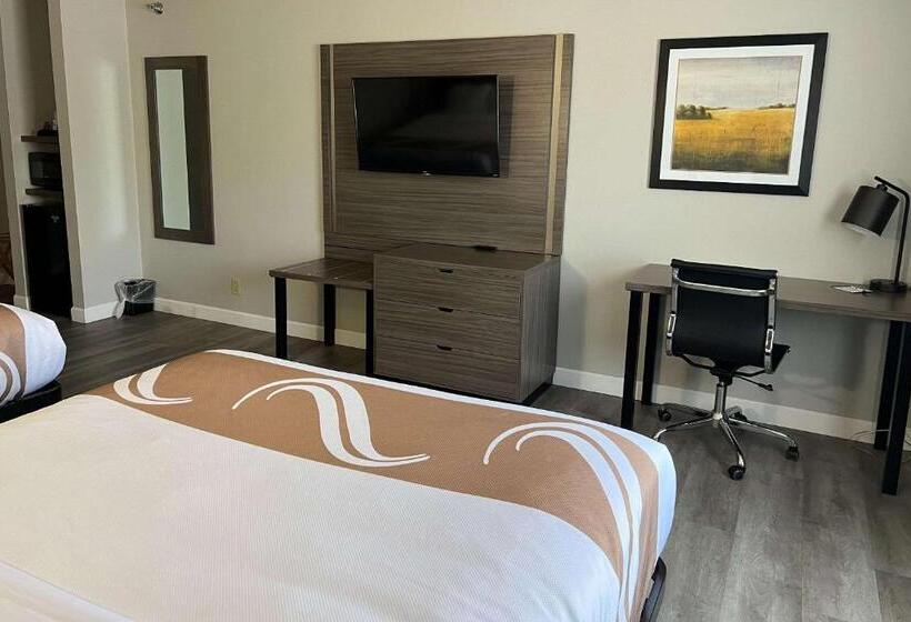 스탠다드 룸, Quality Inn & Suites Red Wing