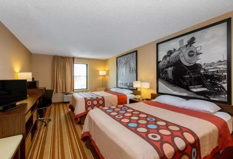 Standard-huone, Super 8 By Wyndham Salina I70