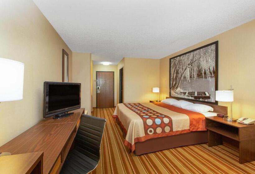 Стандартный Номер Кровать Кинг, Super 8 By Wyndham Salina I70