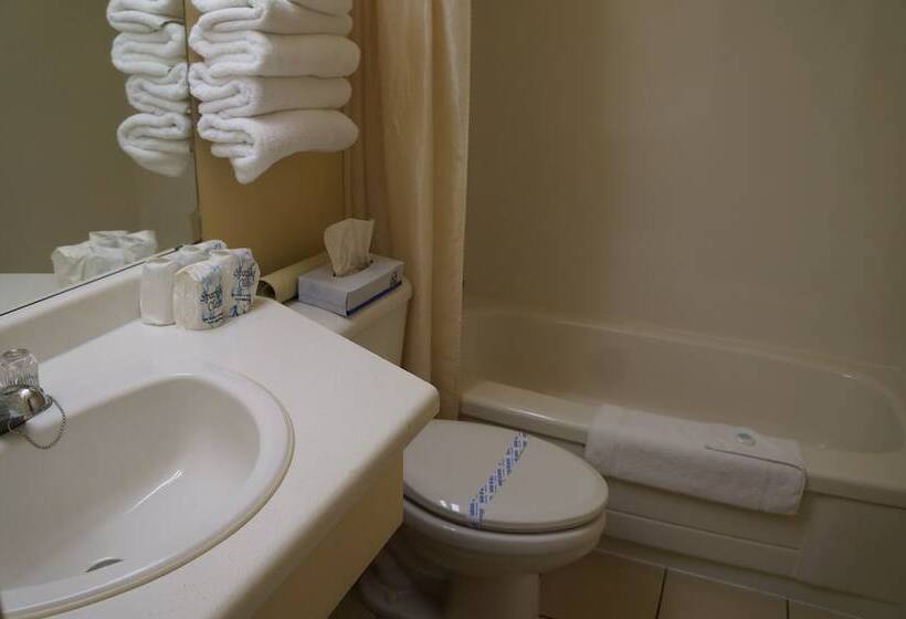 اتاق استاندارد با 2 تخت دوبل, Westward Inn & Suites