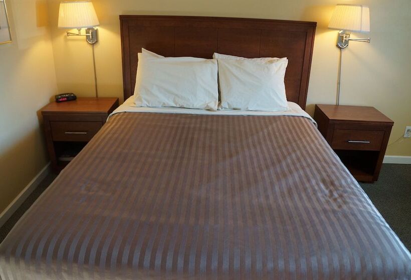 سوییت, Westward Inn & Suites