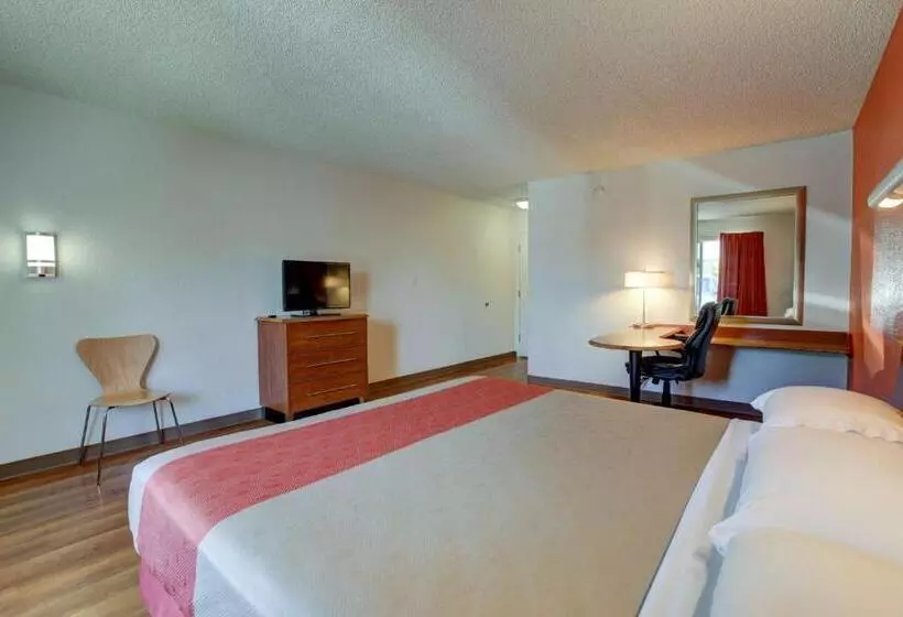 اتاق استاندارد با تخت بزرگ, Motel 6santa Ana, Ca  Irvine  Orange County Airport