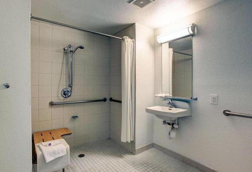 프리미엄 4인룸, Motel 6santa Ana, Ca  Irvine  Orange County Airport