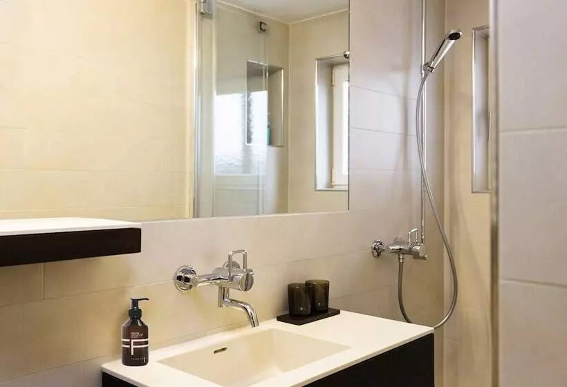 اتاق استاندارد, Boutique Hotel Helmhaus Zürich