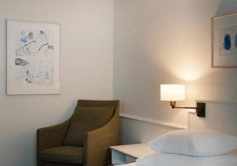 スタンダードトリプルルーム, Boutique Hotel Helmhaus Zürich