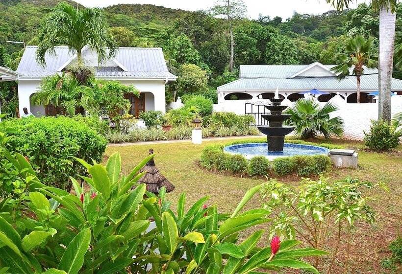 اتاق سوپریور, The Britannia