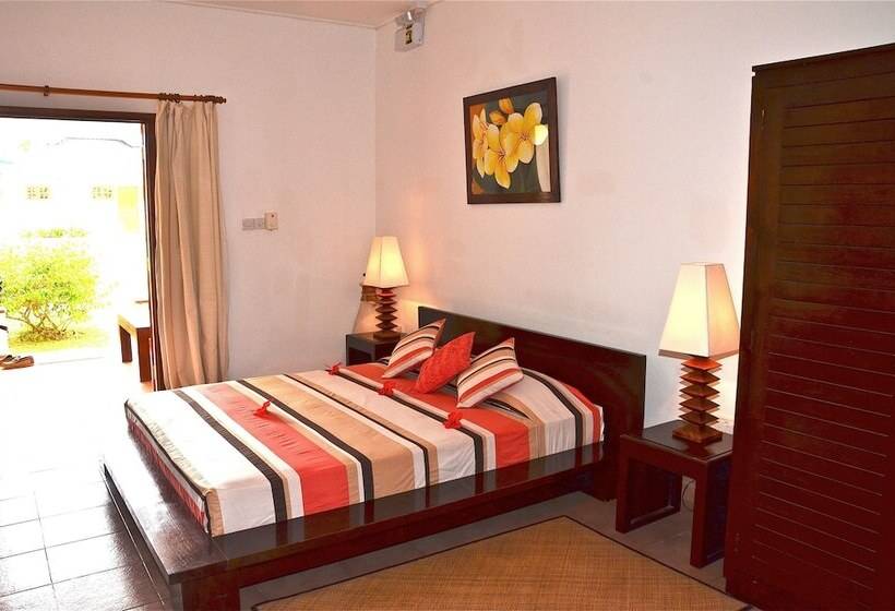 اتاق سوپریور, The Britannia